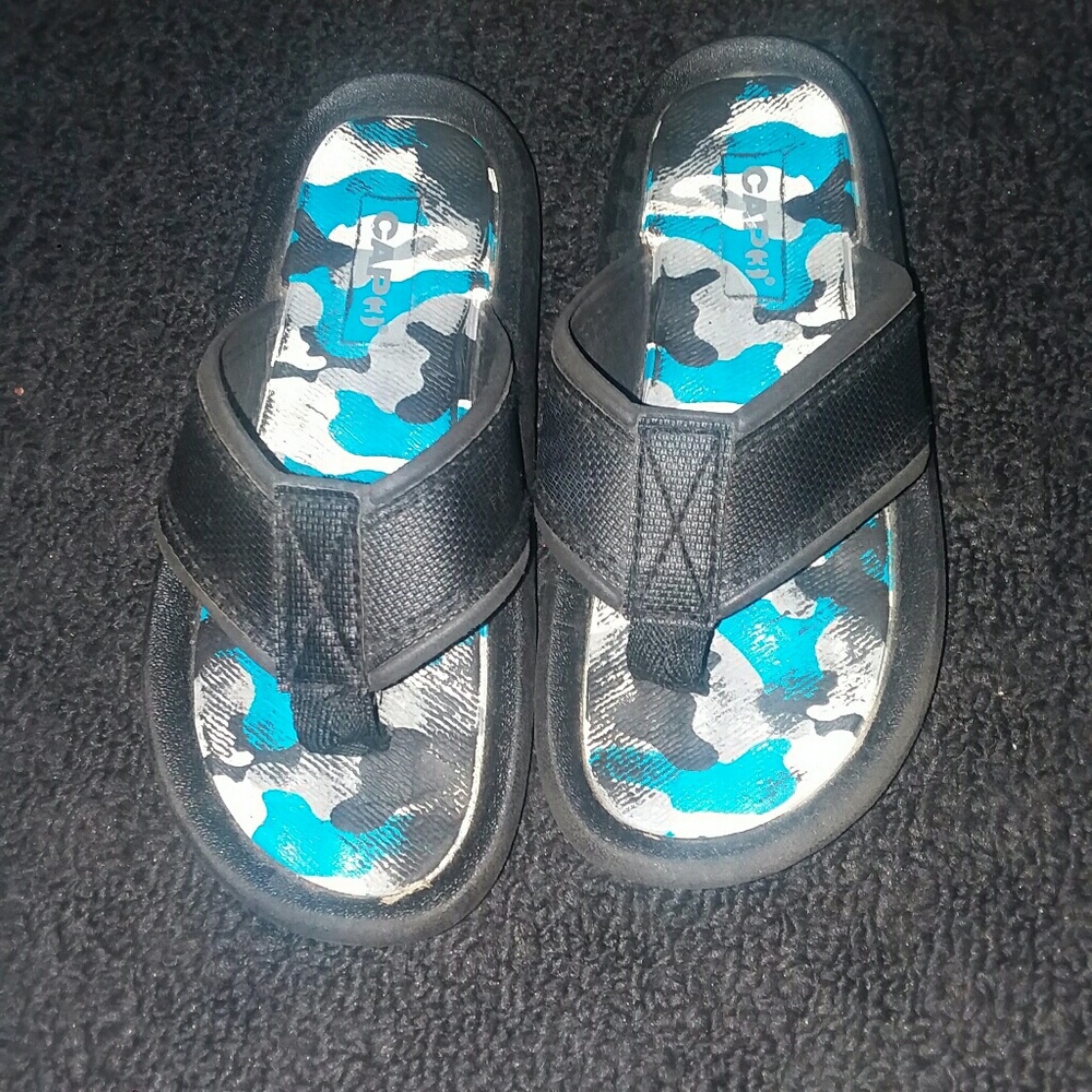 Boys sandals